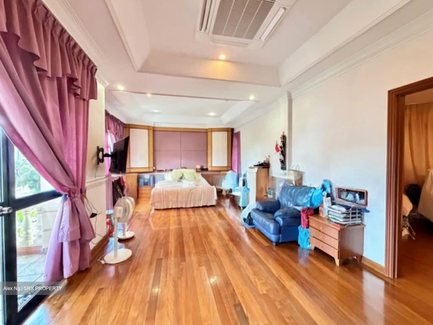 Kew Heights (D16), Detached #578969931